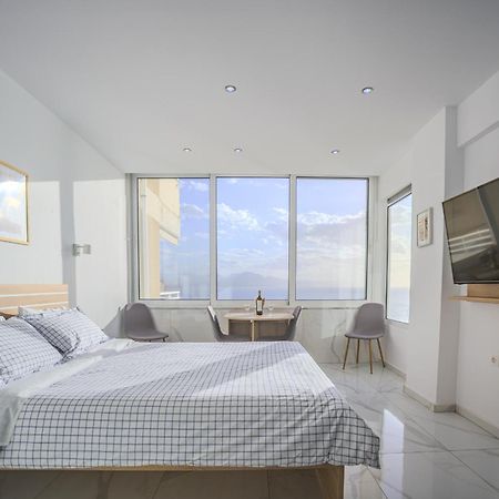 Ble Property Atlas Loutraki  Exterior photo